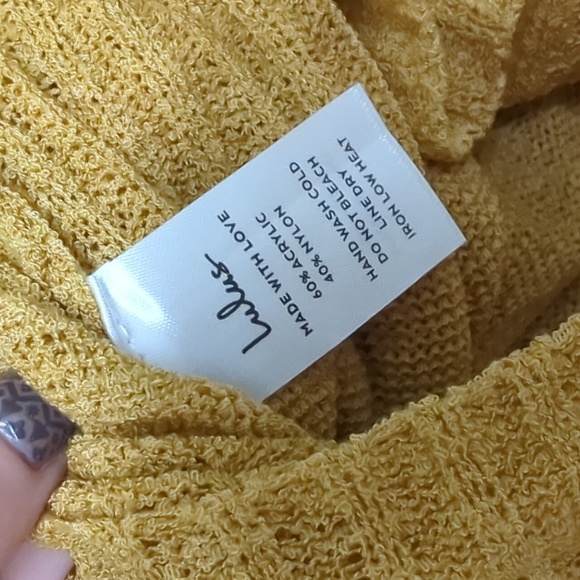 Lulu's V Neck Sweater Long Sleeve - Picture 6 of 6